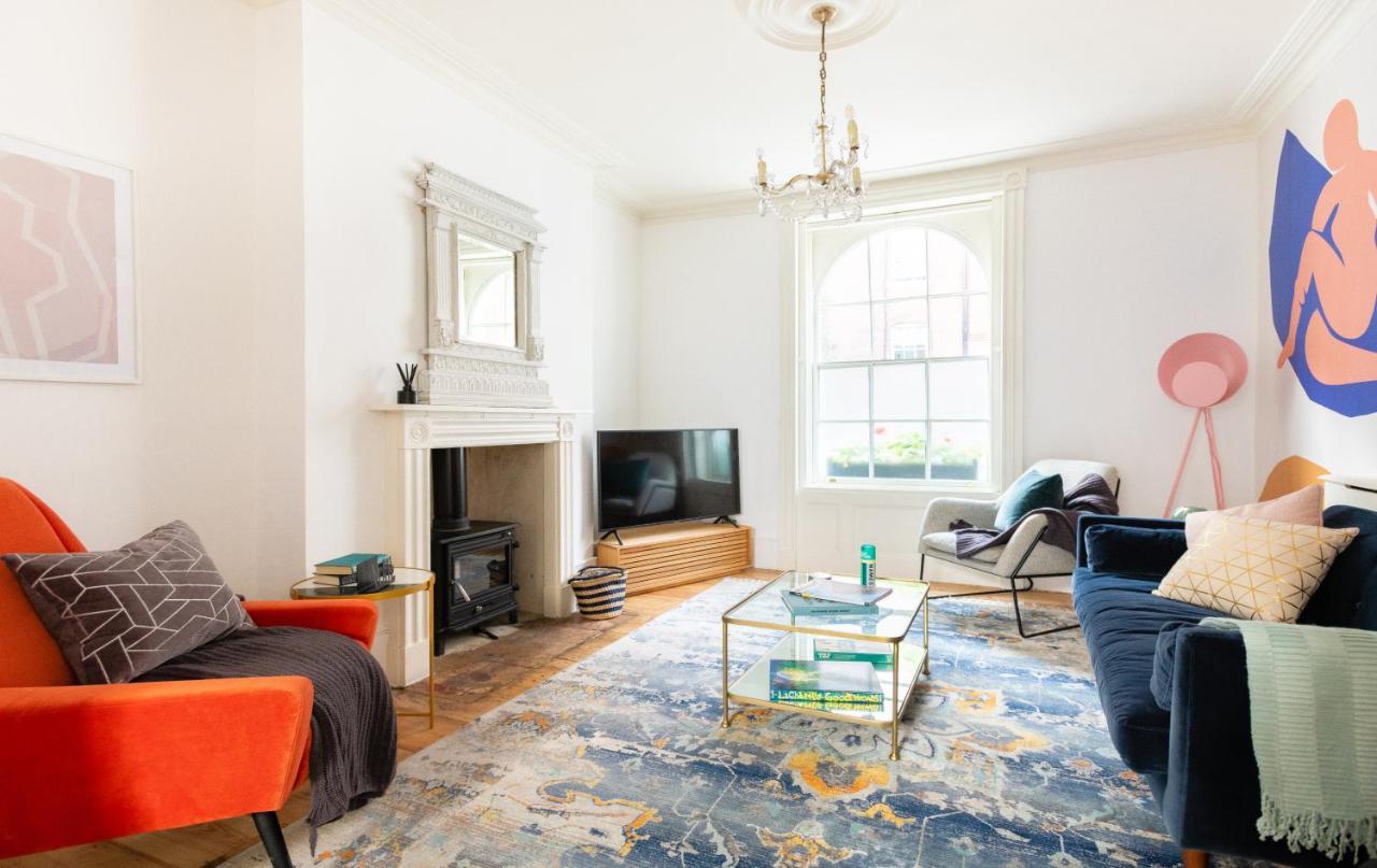 The Euston Square Escape - Modern And Central 4Bdr Home Londra Dış mekan fotoğraf